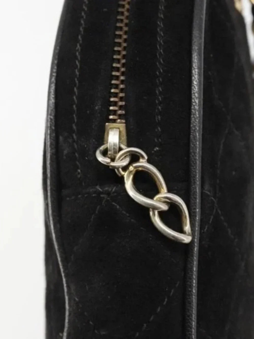 CHANEL brand	chanel color	black